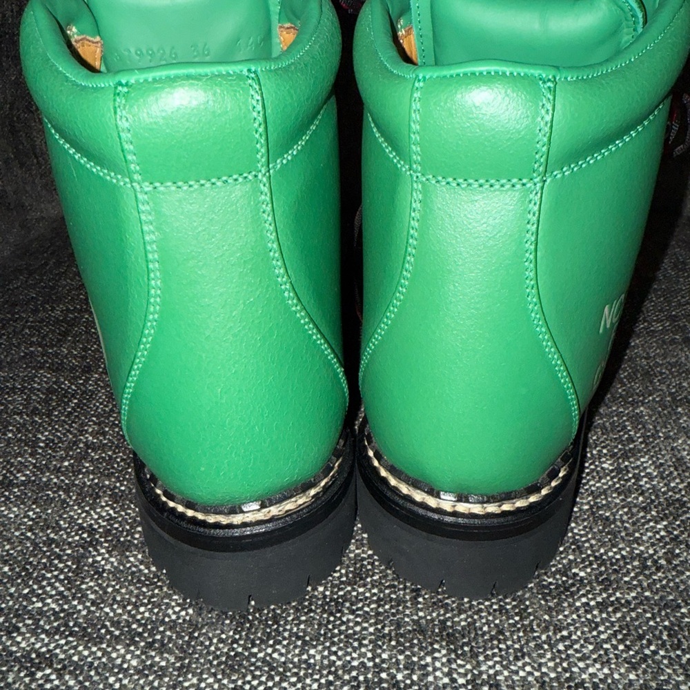 Gucci X The North Face Green Ankle Boots - Picture 7 of 11